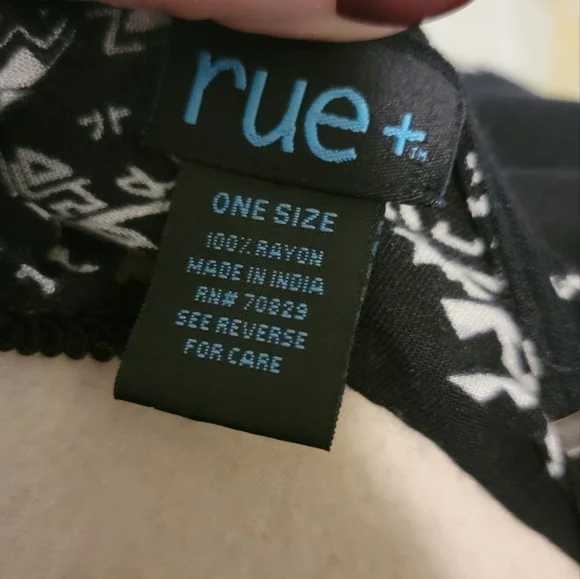 Rue + Kimono One Size - Picture 4 of 4